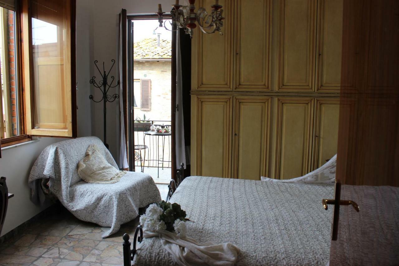Guest House Edera ซานจีมิญญาโน ภายนอก รูปภาพ