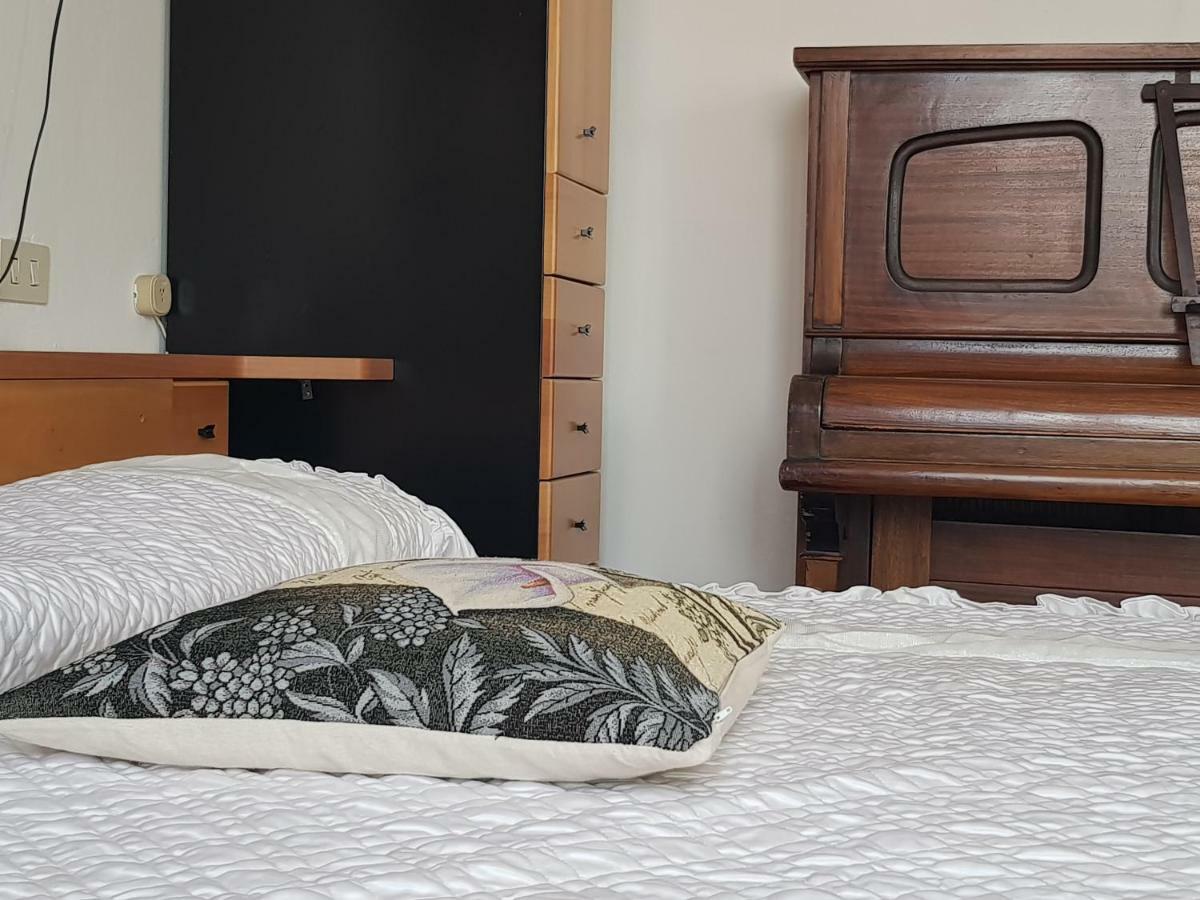 Guest House Edera ซานจีมิญญาโน ภายนอก รูปภาพ