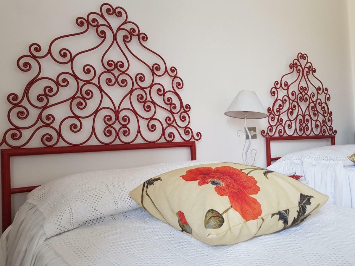 Guest House Edera ซานจีมิญญาโน ภายนอก รูปภาพ