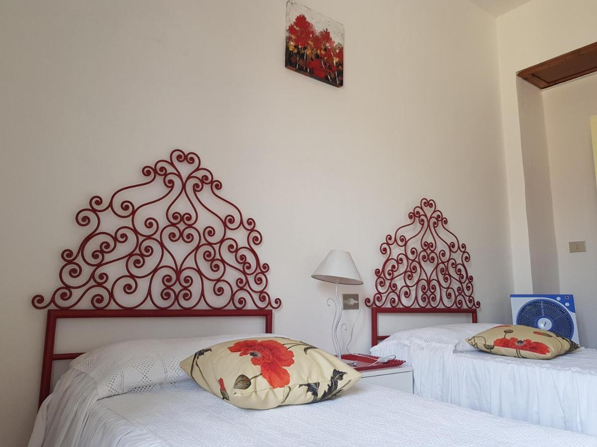 Guest House Edera ซานจีมิญญาโน ภายนอก รูปภาพ